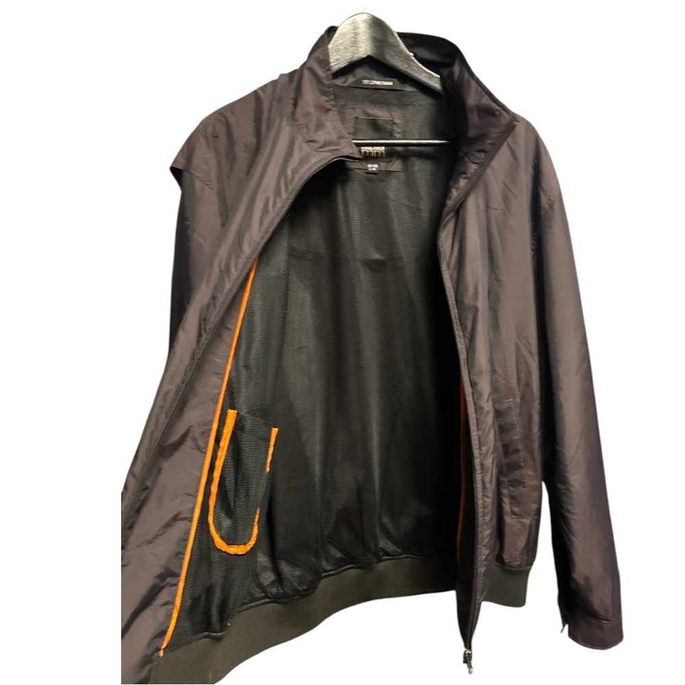 Lightweight Jacket - Picture 5 of 9